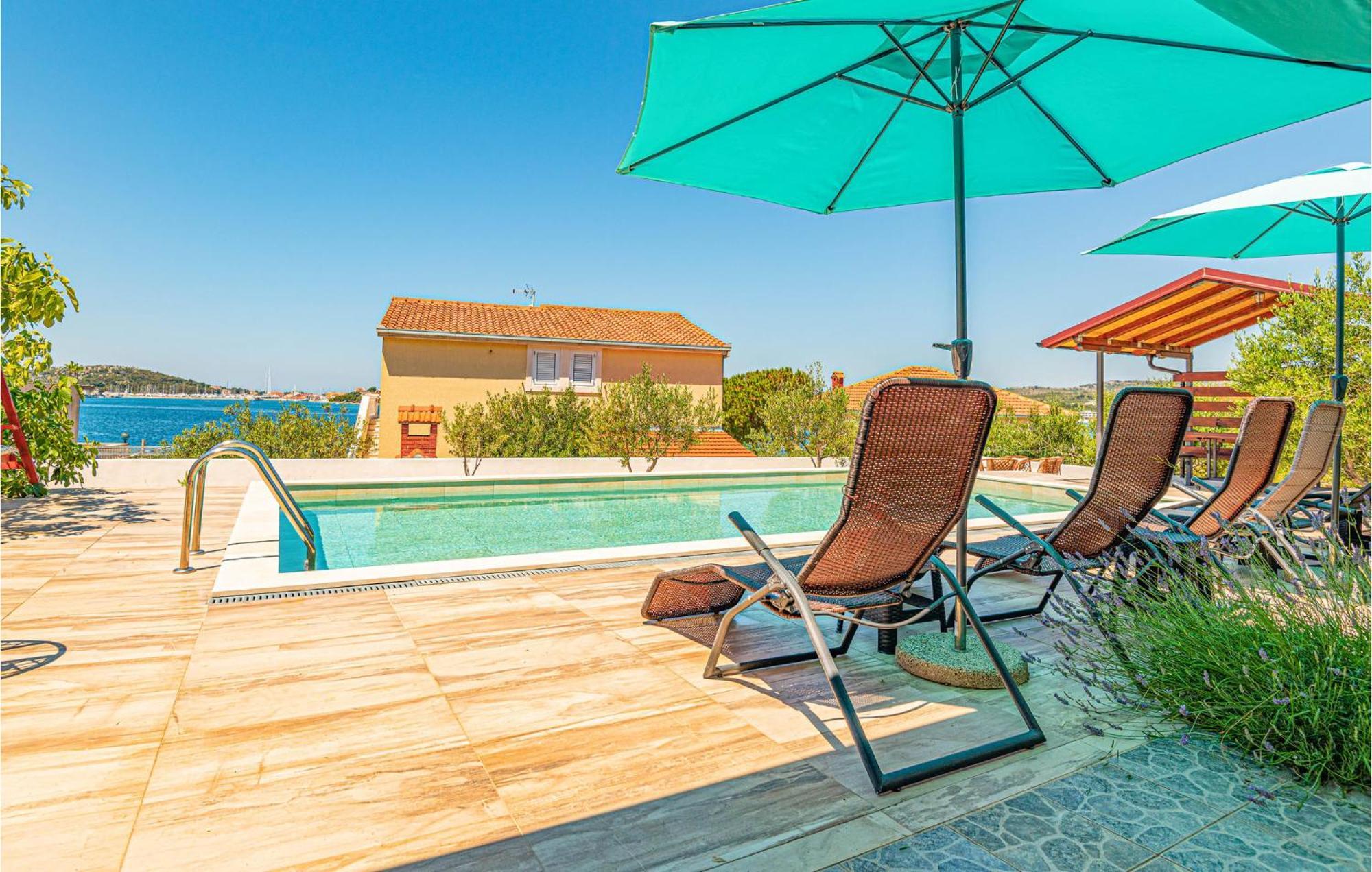 Nice Home In Zatoglav With House Sea View Podglavica المظهر الخارجي الصورة