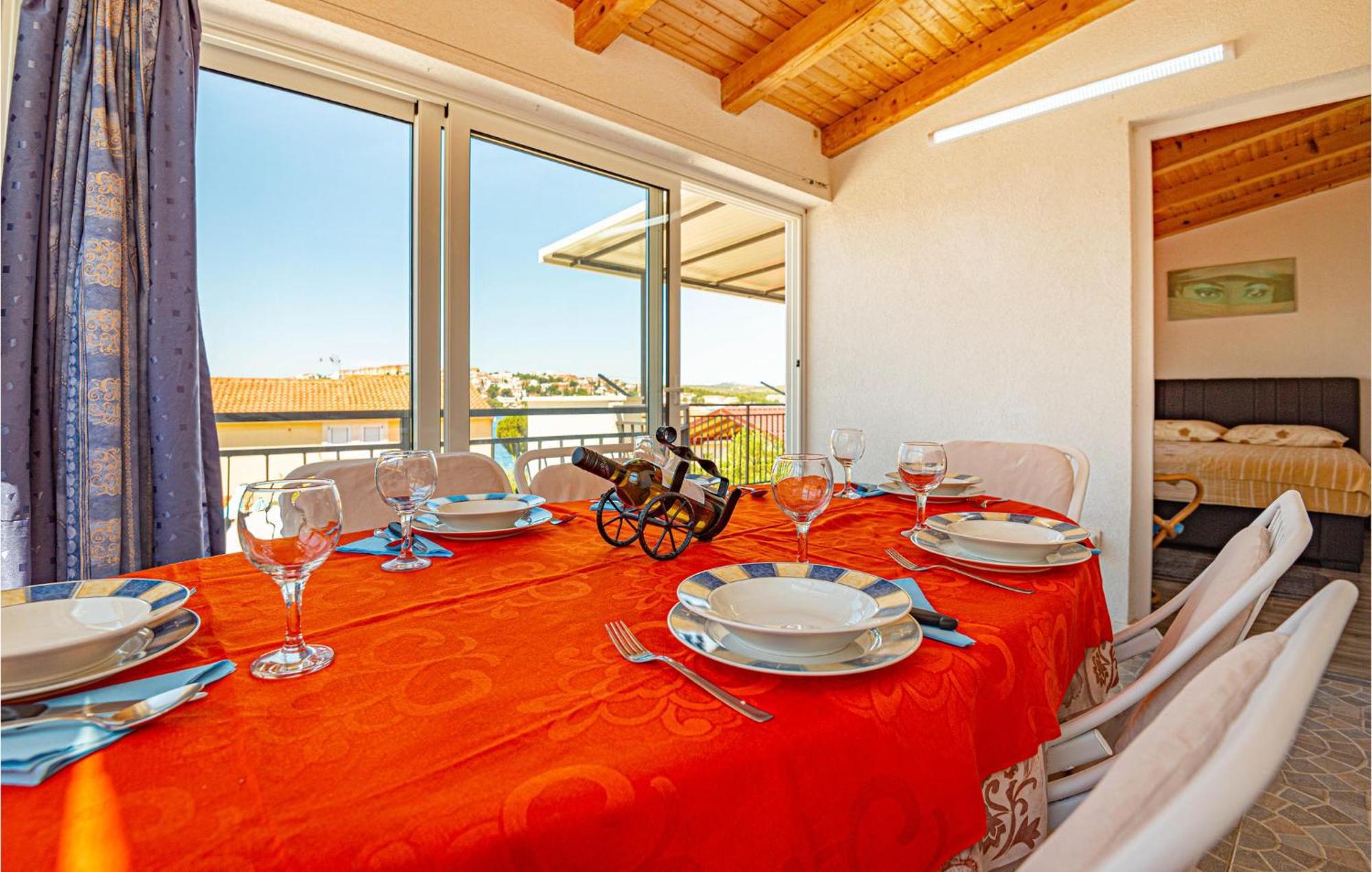 Nice Home In Zatoglav With House Sea View Podglavica المظهر الخارجي الصورة